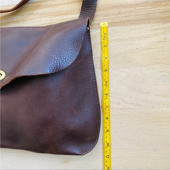 Wolfram Lohr handmade leather crossbody/shoulder bag - Picture 5 of 9